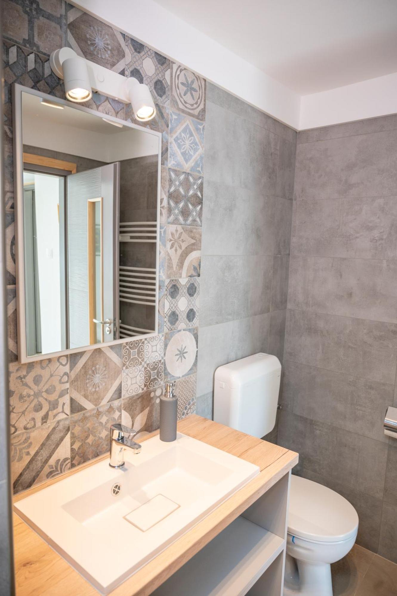 Tuenderkert Apartman Gyula Buitenkant foto